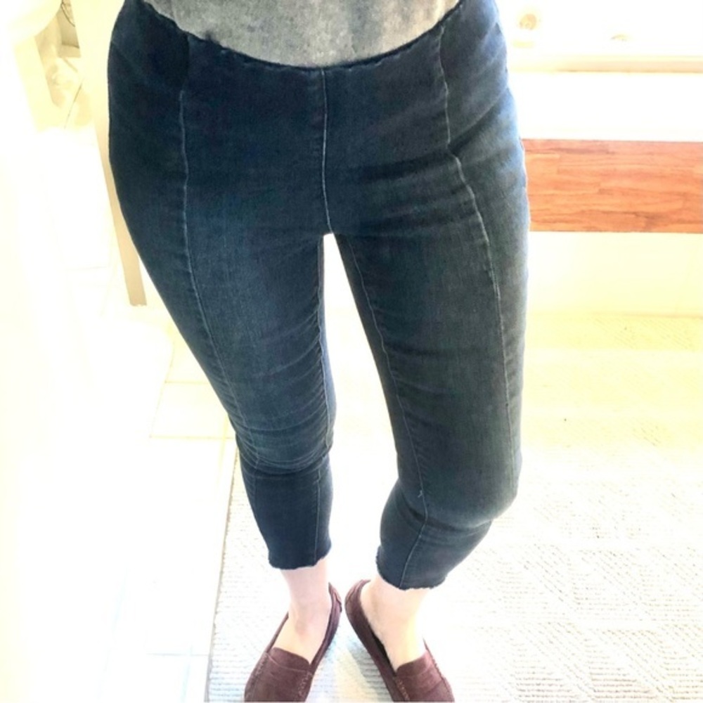 INC High Rise Skinny Jeans Stretch Pull On Frayed Ankle Seam petite 4-6P